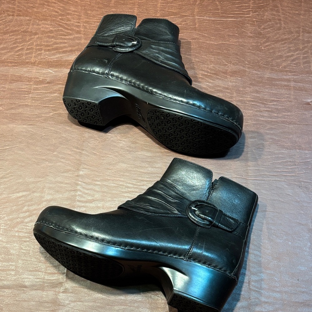 Women’s Dansko Black Leather Ankle Boots